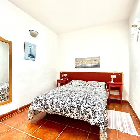 Prázdninový dům Bonita Casa Rural En Finca Con Terraza, Wifi Y Vista A Volcan Costa Teguise