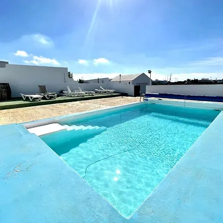 Bonita Casa Rural En Finca Con Terraza, Wifi Y Vista A Volcan *