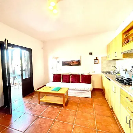 Bonita Casa Rural En Finca Con Terraza, Wifi Y Vista A Volcan Nyaraló