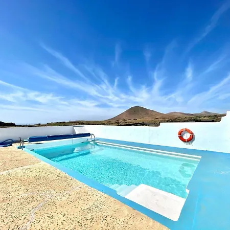 Bonita Casa Rural En Finca Con Terraza, Wifi Y Vista A Volcan Nyaraló