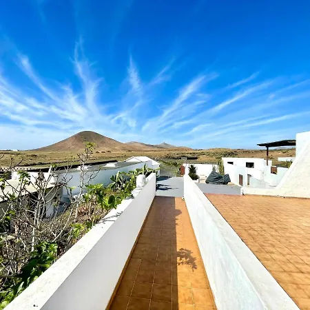 Bonita Casa Rural En Finca Con Terraza, Wifi Y Vista A Volcan